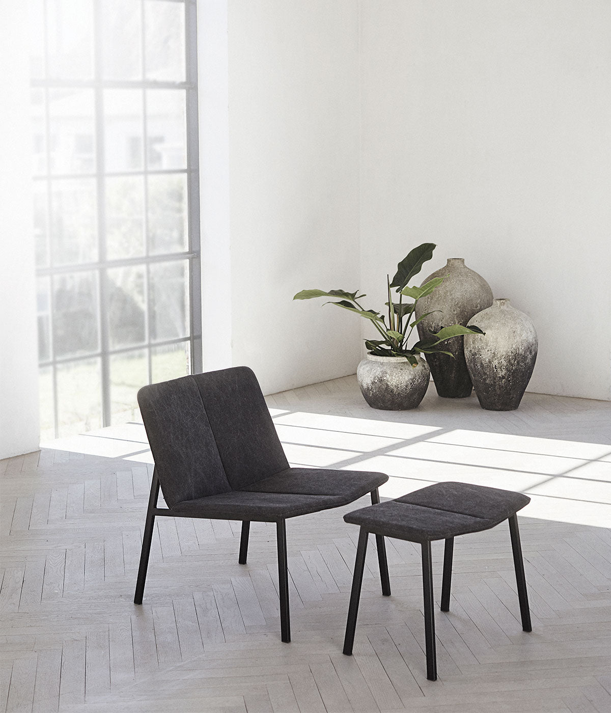 MUUBS Jar Story 80 - Grey Terracotta - Ø43xH80 cm