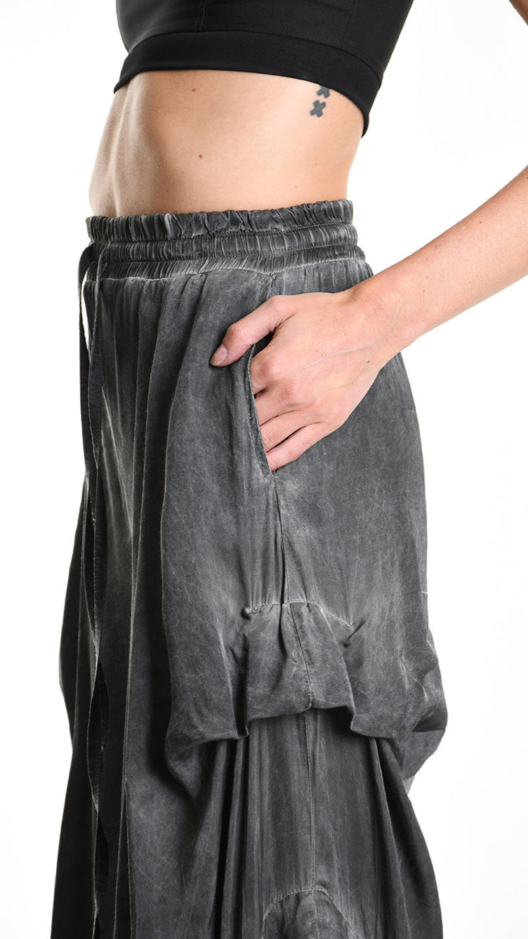 A34B W512425 TROUSER Over Wide Satin Viscose Black