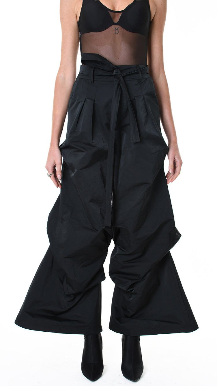 A34R LW85725 TROUSER Taffeta Black