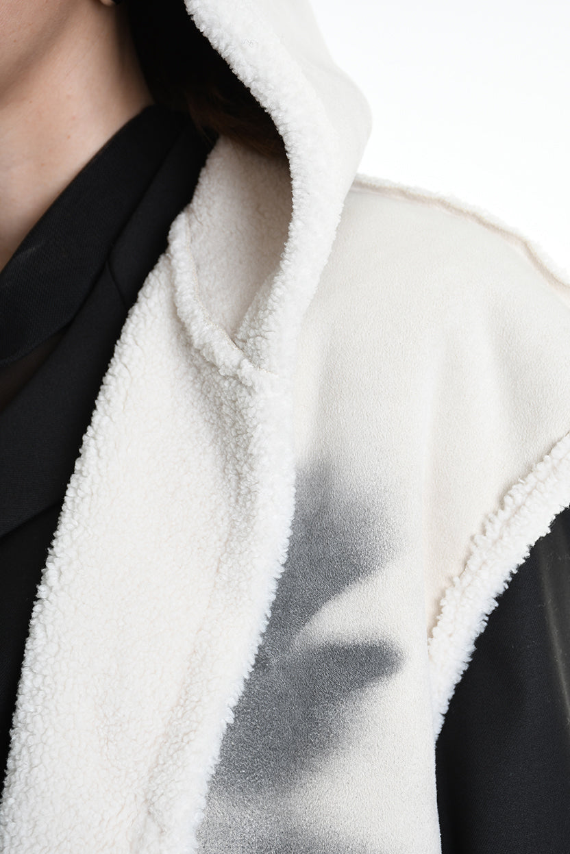 4- W5169 SLEEVELESS COAT in Printed Dyed Faux Shearling, UNISEX, White. TEPHRA