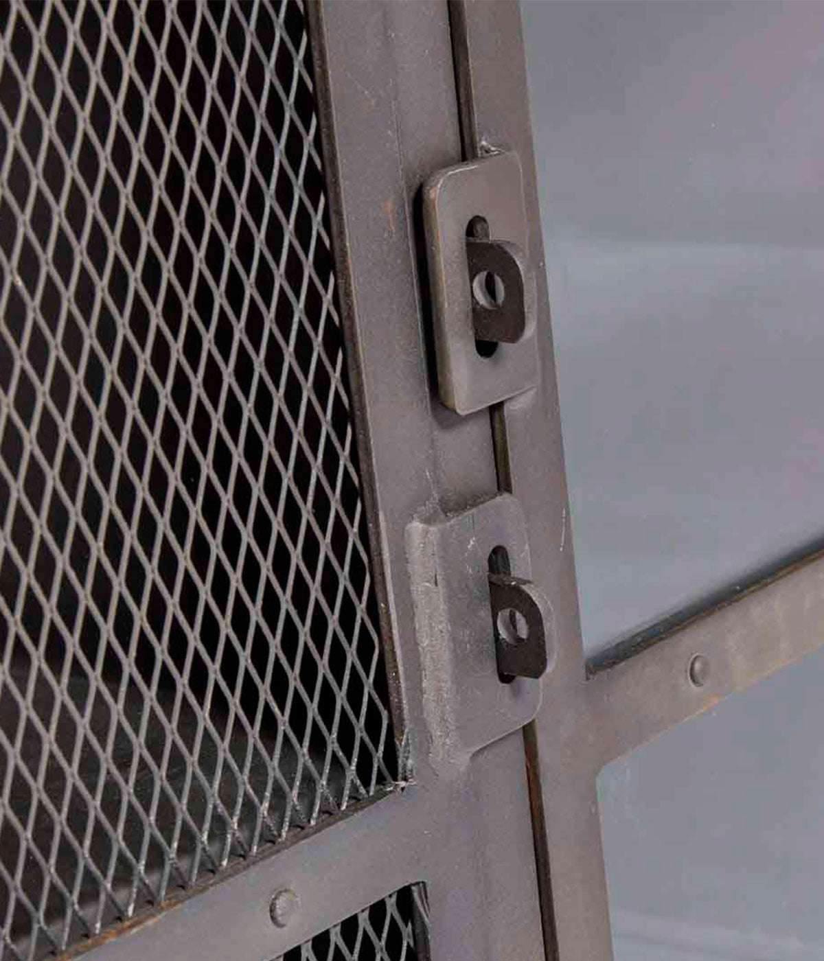 MUUBS Bar Cabinet Bronx - Black Iron - W120xD45xH80 cm