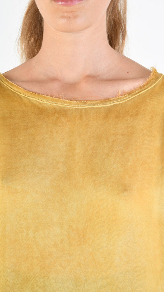 A39B SM35625 Over T-SHIRT in Cold Gold Dyed Silk Viscose