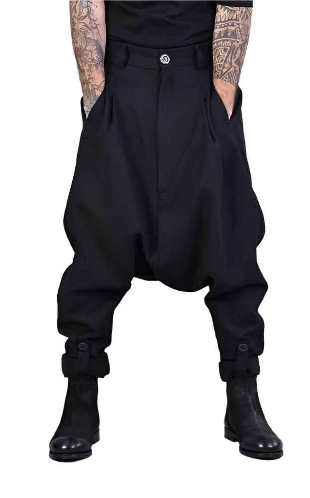 A33B LM00125 Black pants