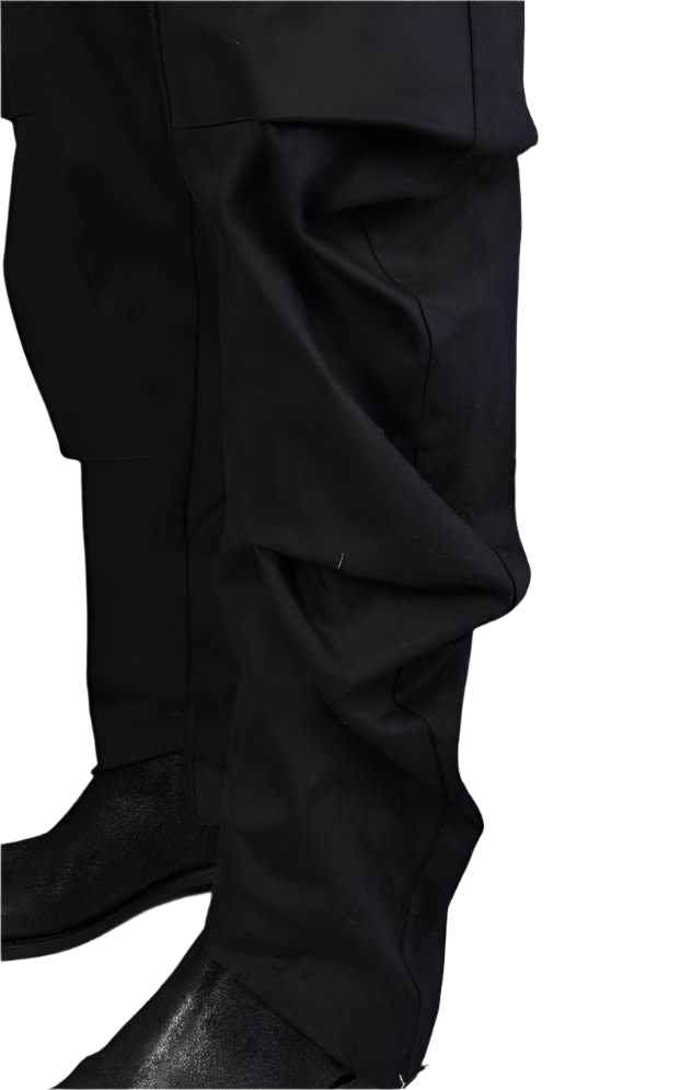 A33B LM022 BLACK Pants