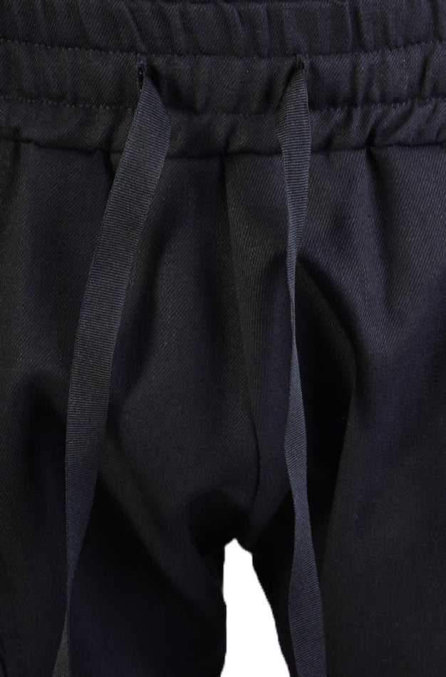 A33B REGRANCORE23 Stylish black trousers