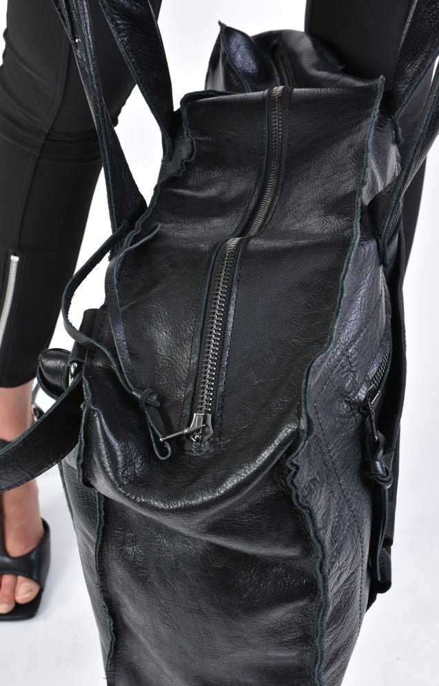 A33I LM16824D Black Leather Bag