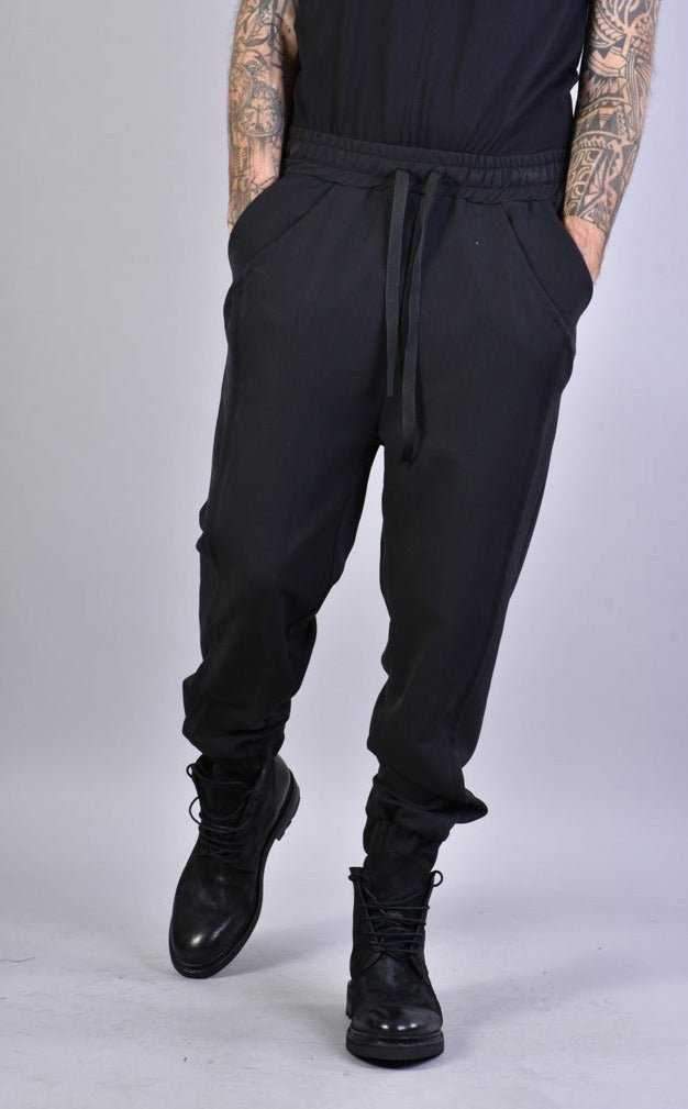 A33M LM04624 Black Pants man