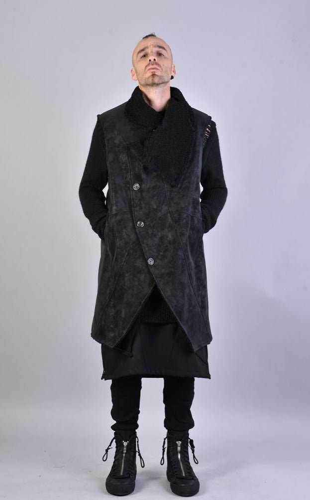 A33P LM07823 BLACK Sleeveless Coat