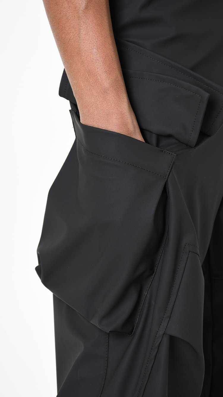 A33Z LM14725 TROUSER Cargo Rubberized Technical Fabric Black