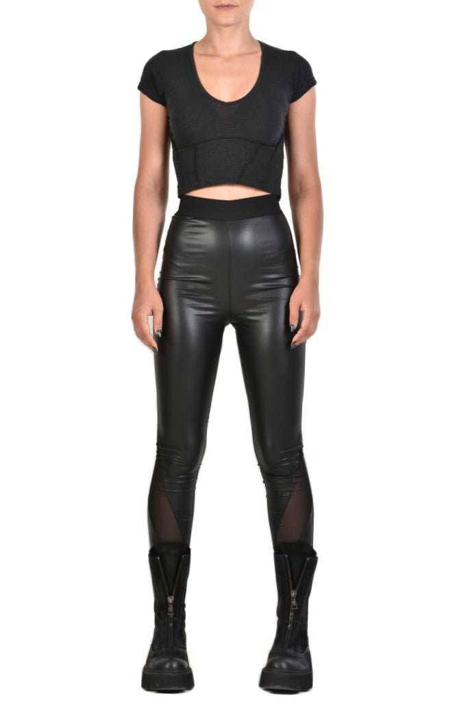 A34J LAWANDA23 BLACK CROP TOP