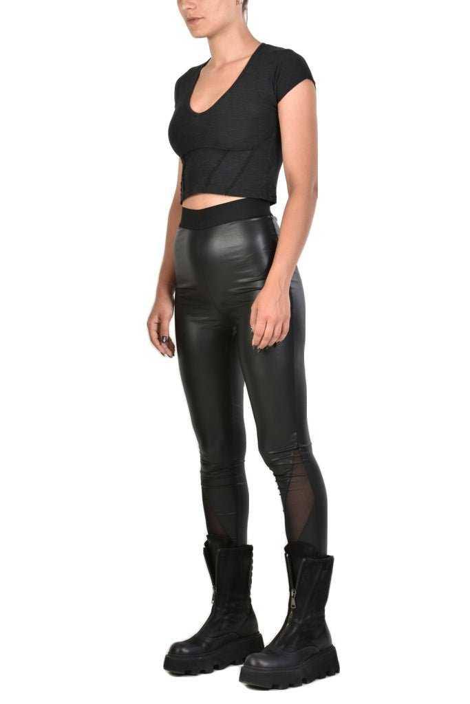 A34J LAWANDA23 BLACK CROP TOP