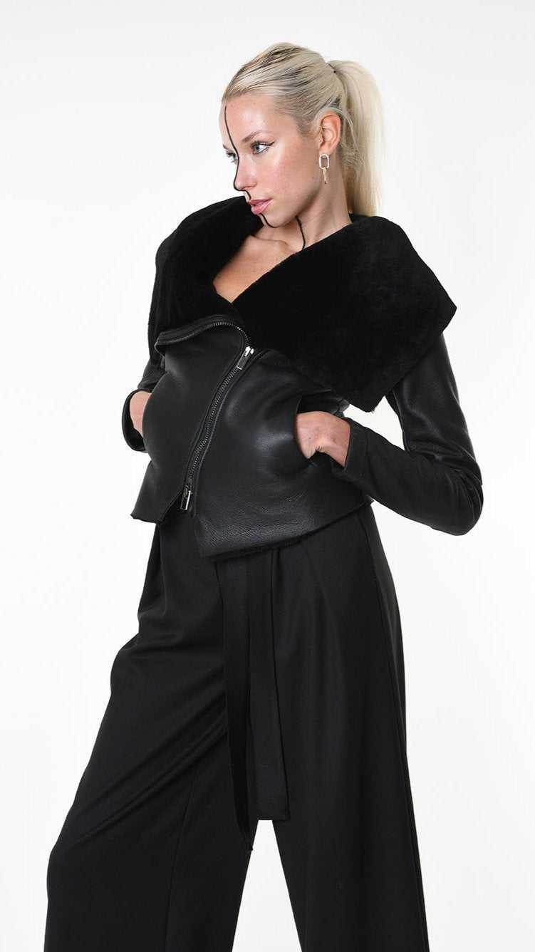 A34O LW92025 JACKET Shearling Black