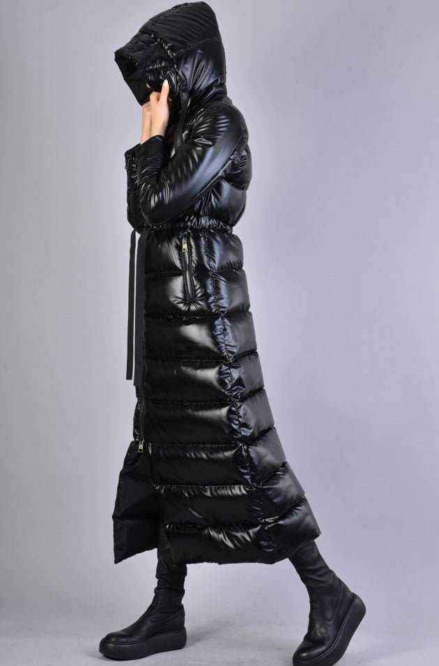 A34P LW63123 Long Nylon Down Jacket – Black