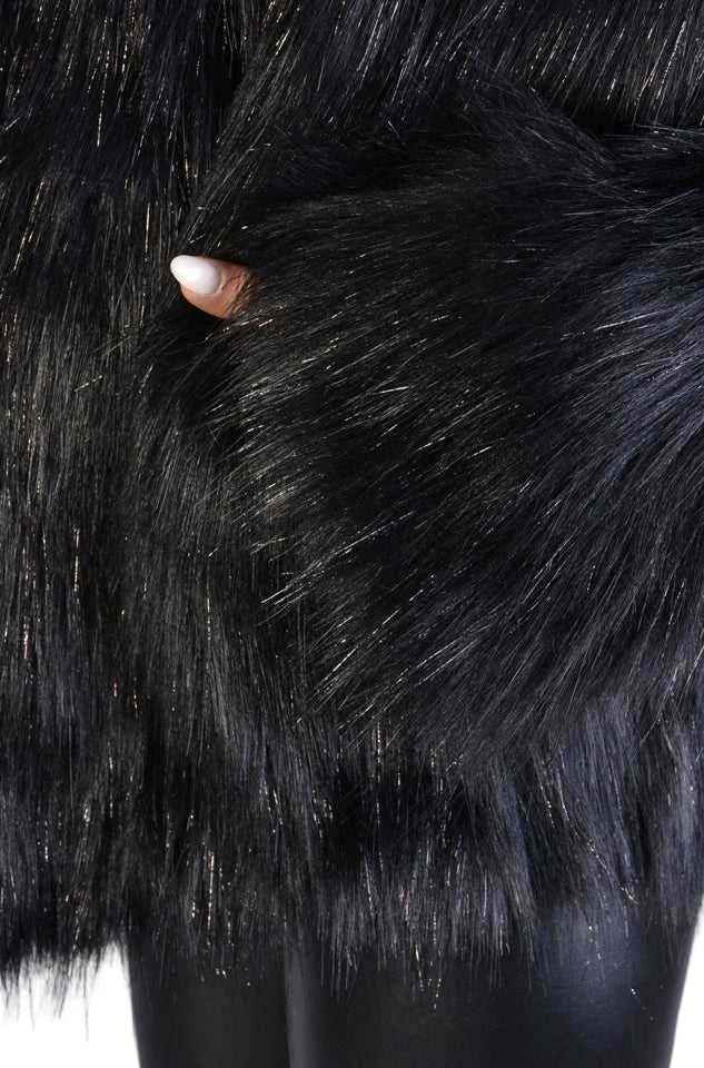 A34Q LW526 Lined Faux Fur Lurex Coat – Black