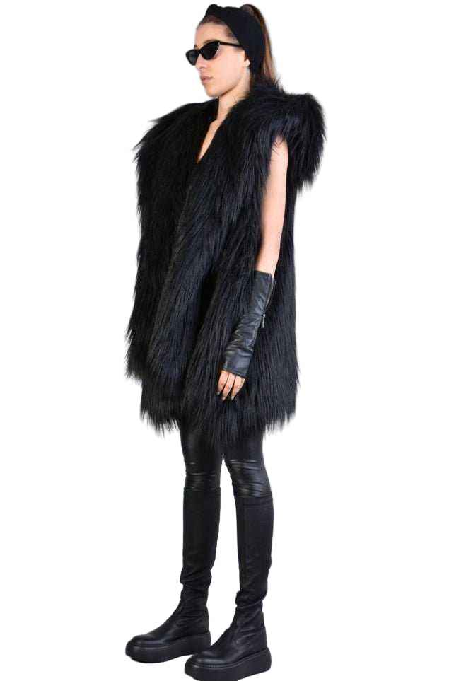 A34Q LW527 Lined Faux Fur Sleeveless Coat – Black