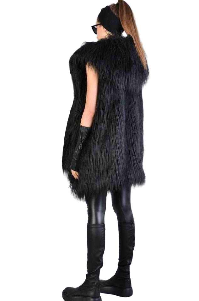 A34Q LW527 Lined Faux Fur Sleeveless Coat – Black