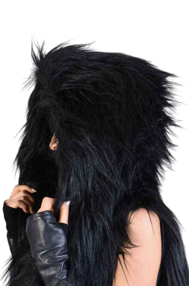 A34Q LW527 Lined Faux Fur Sleeveless Coat – Black