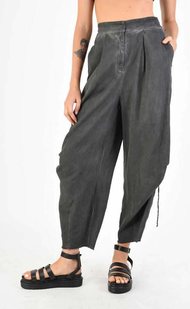 A39B SM31925 Gabardine Pants Grey