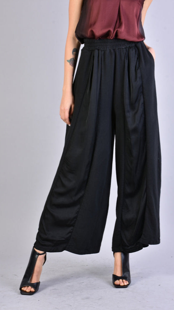 A39B SM18525 Cold Dyed Fleece & Black Satin PANTS