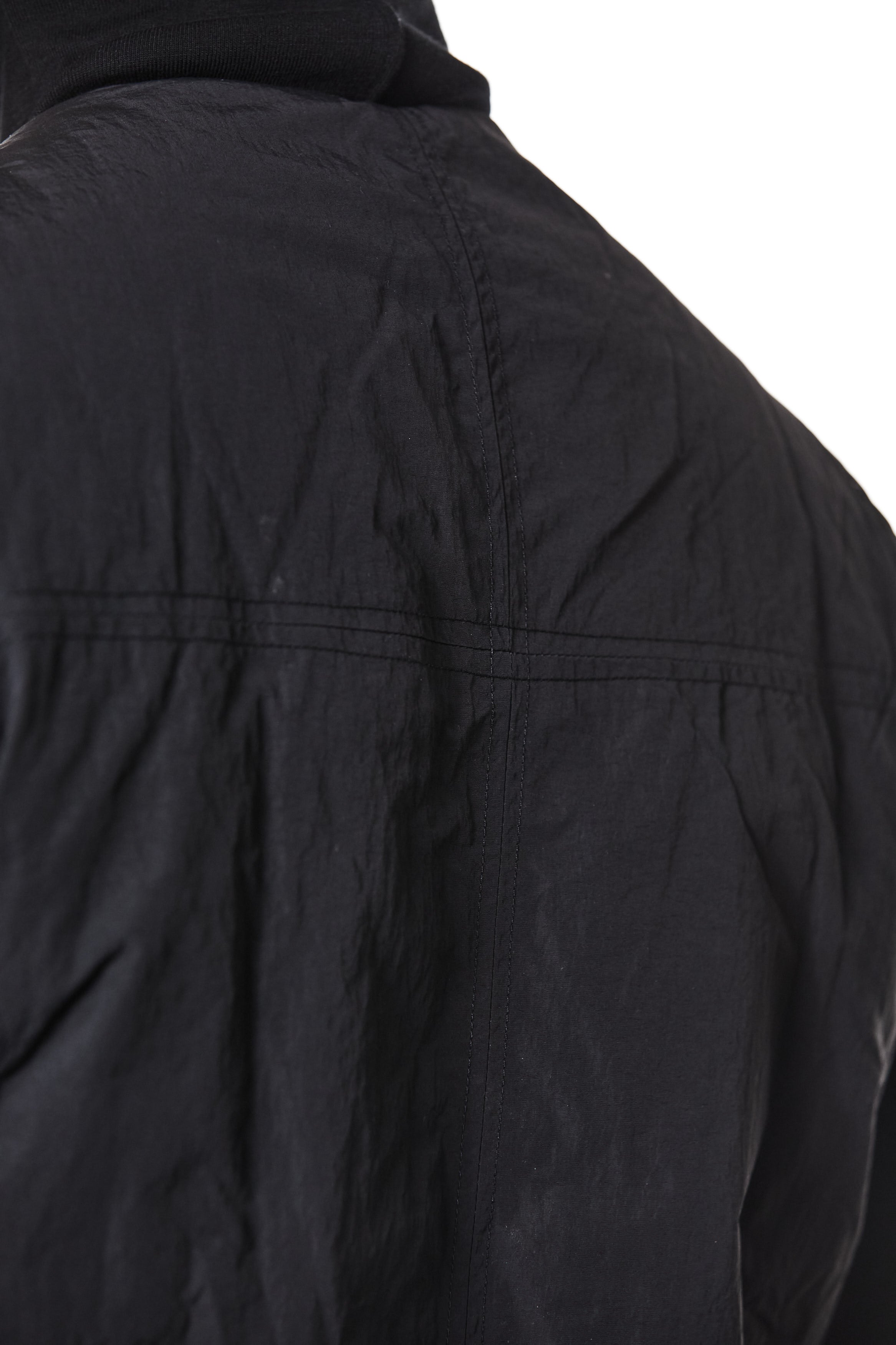 M J 76 Black Utility Vest – Zip-Up with Multiple Pockets Black Man THOM KROM