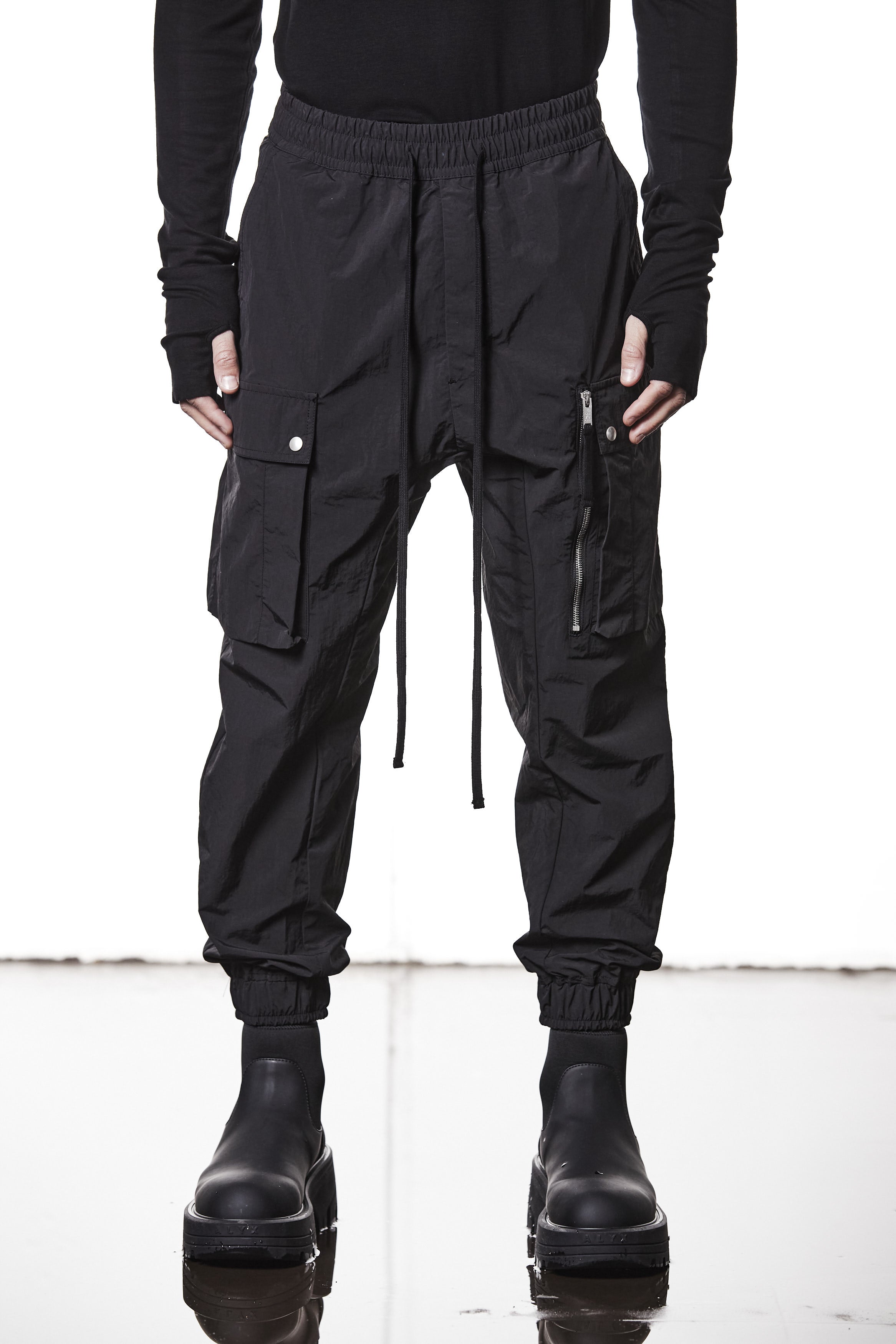 M P 26 Black Cargo Pants – Multi-Pocket Design with Elastic Waist and Cuffs Black Man THOM KROM