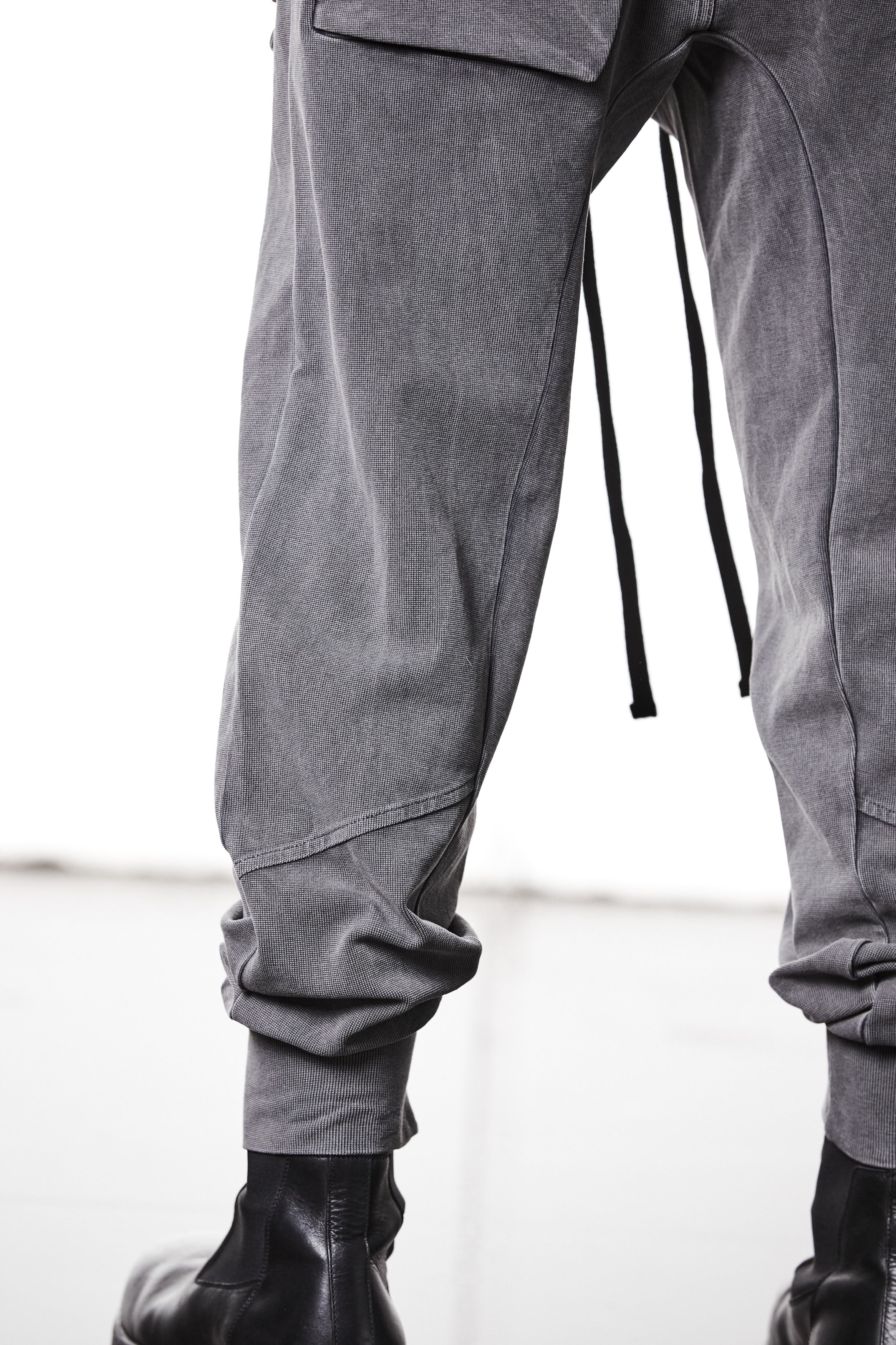 M ST 509 – Cargo Pants Multi-Pocket Long Drawstrings Elastic Waist Tapered Cuffs Used Grey - Man THOM KROM