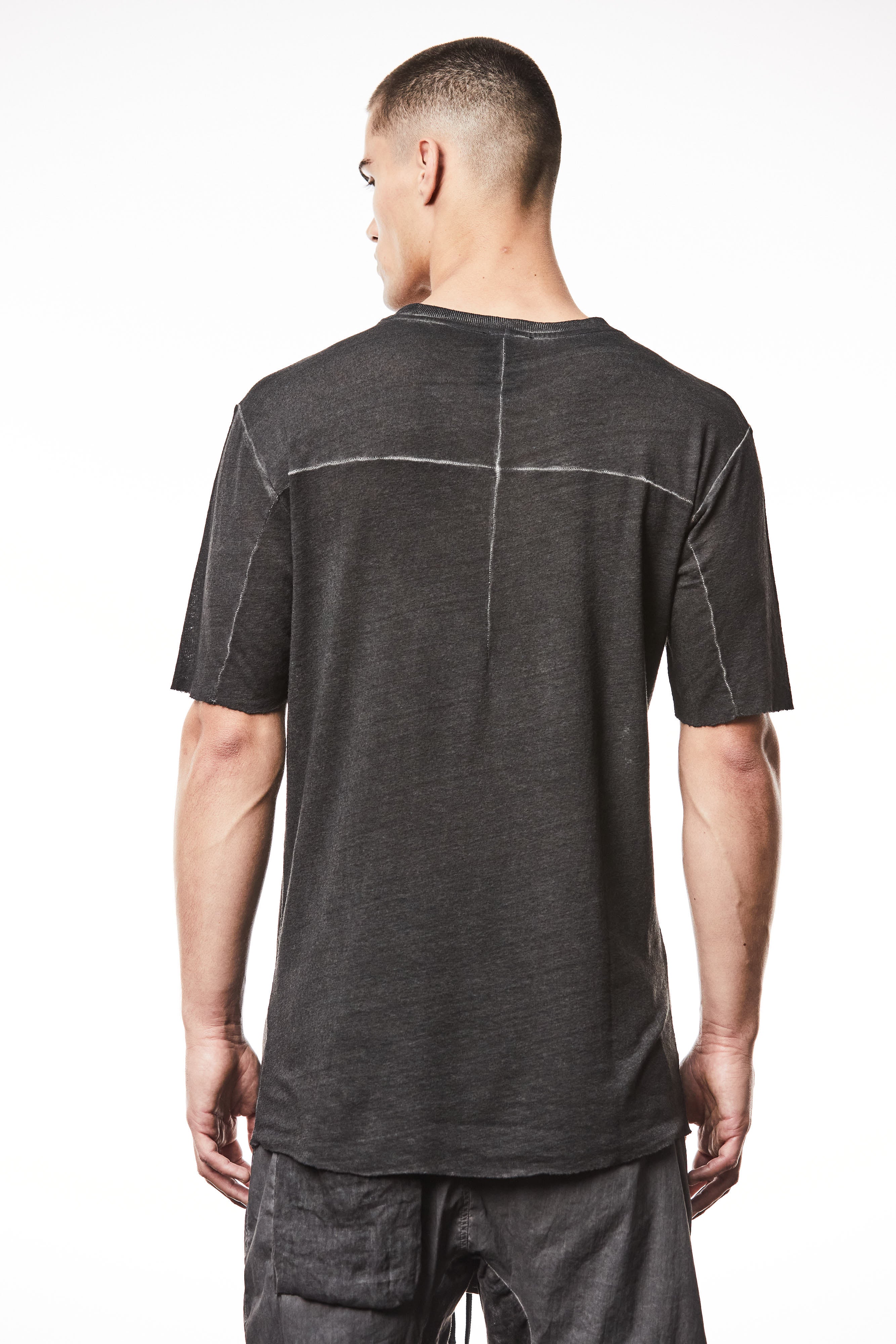 T3M TS 83125 round neck t-shirt in black oil