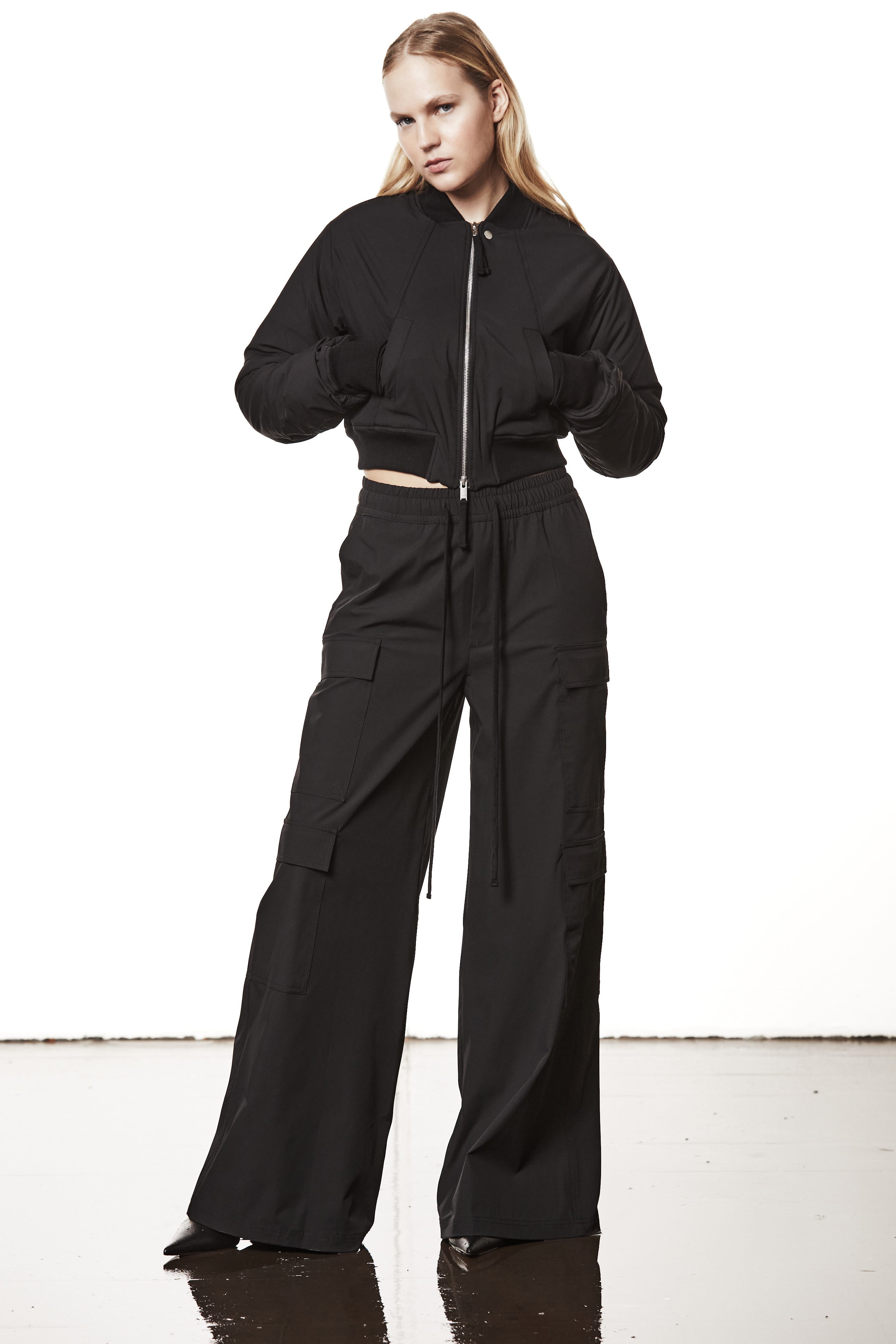 W J 21326 WOMAN JACKET BLACK THOM KROM