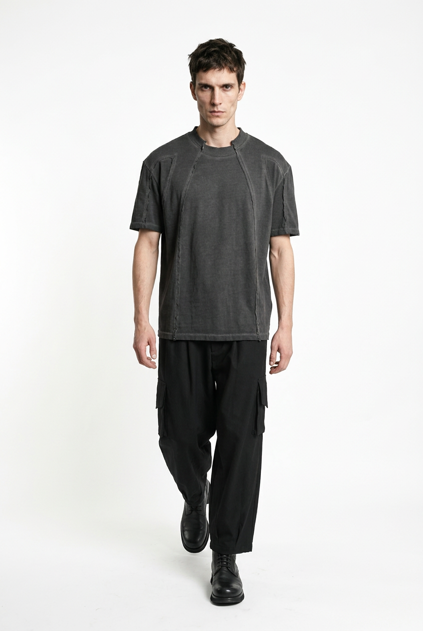 LA HAINE INSIDE US M1295 grey cold-dyed cotton T-shirt, full-length walking view