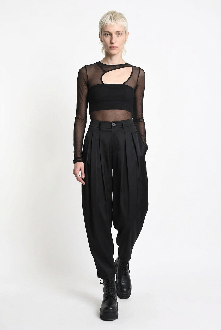 LA HAINE INSIDE US W5469 satin balloon trousers in black — walking editorial view