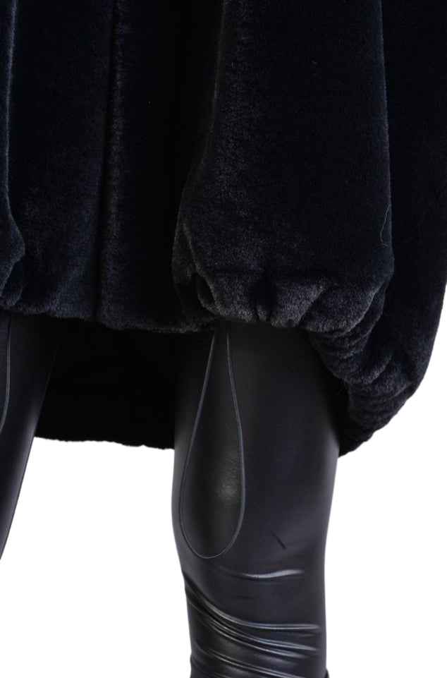 A33Q LM045 BLACKD Faux Fur Lined Oversize Coat Unisex