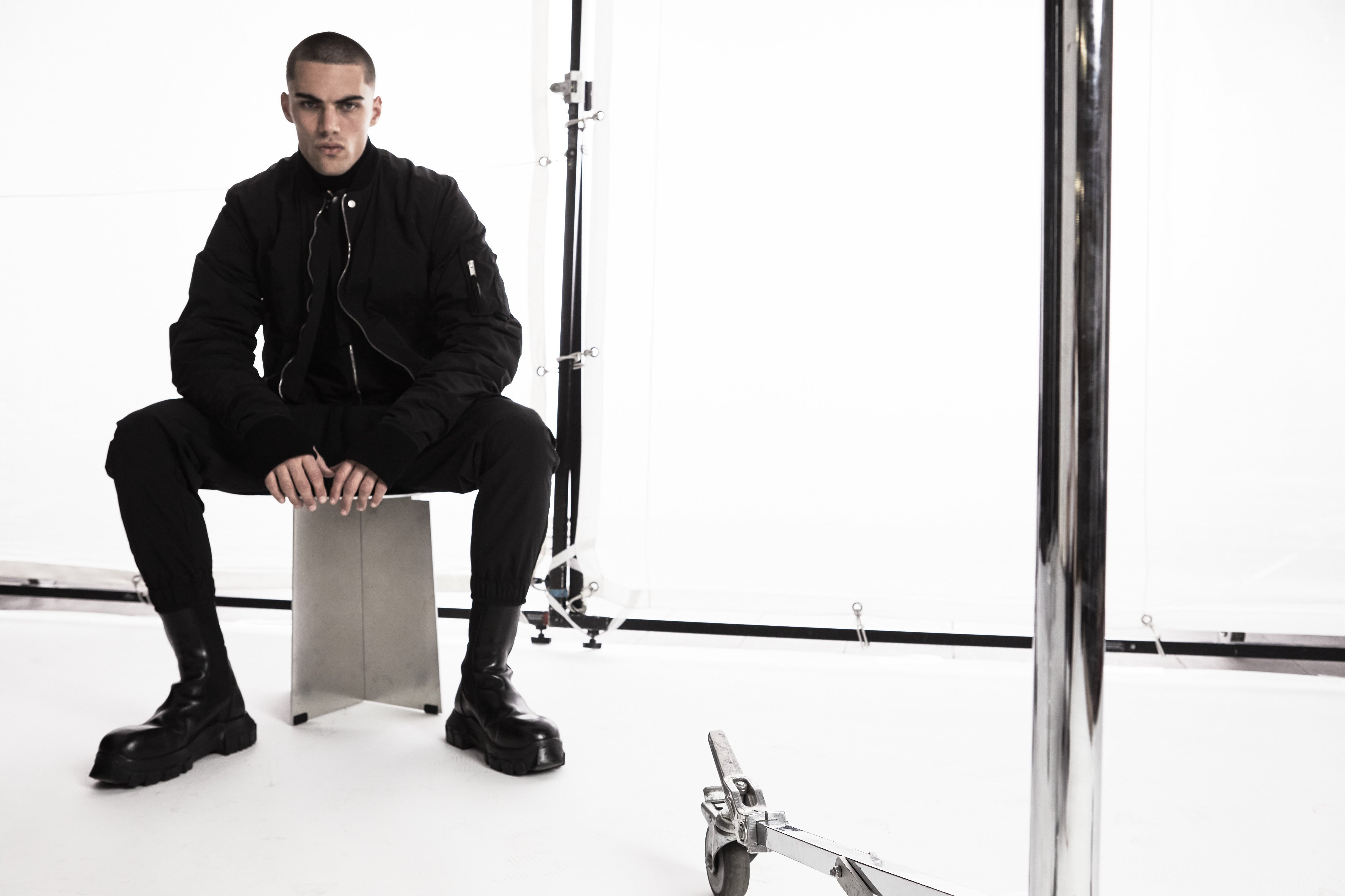 Trousers & Pants Man.