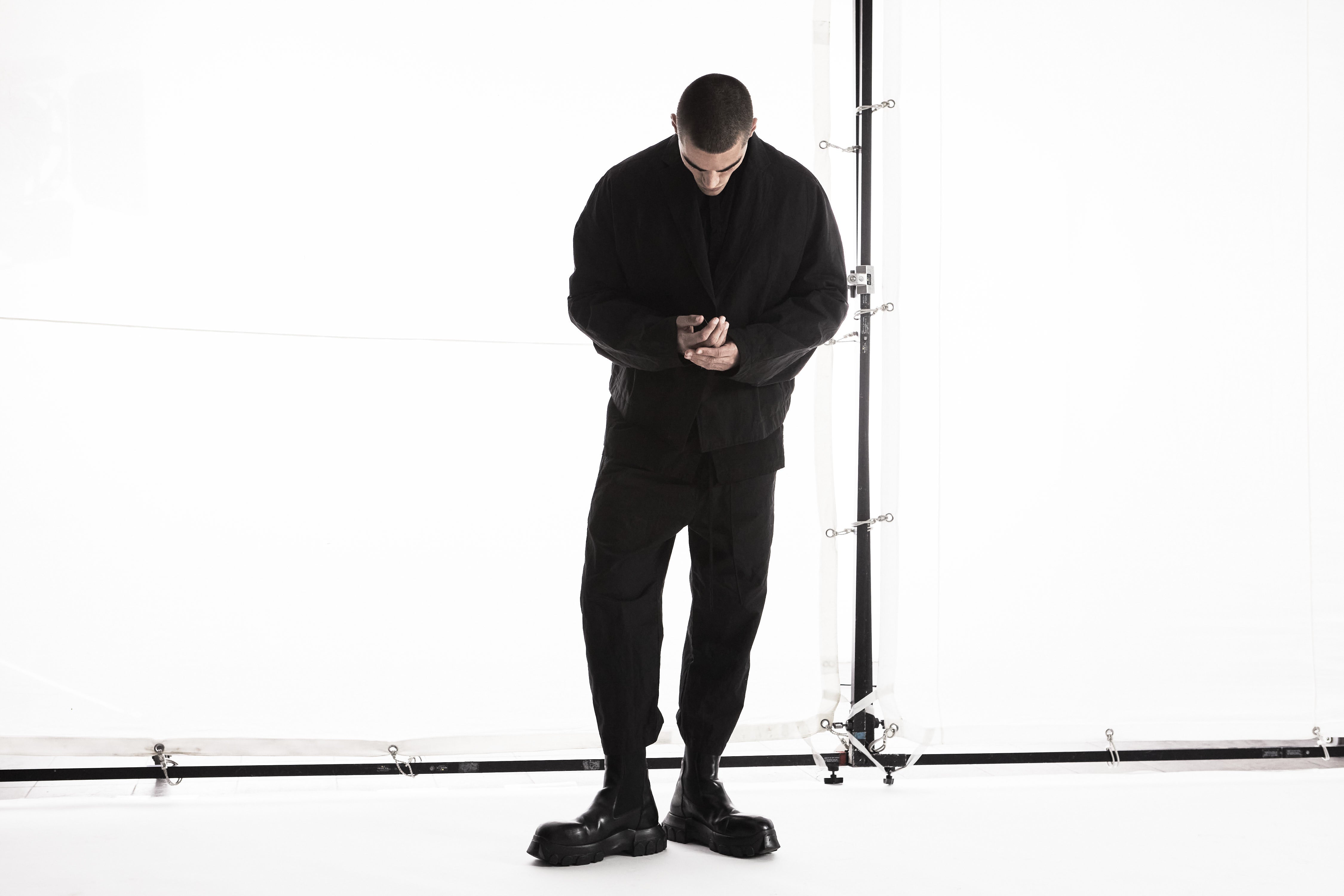 Sweatshirts, Hoodies & Knitwear Man.