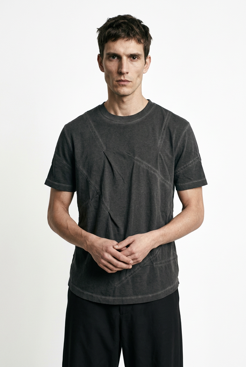LA HAINE INSIDE US M1294 grey cold-dyed cotton T-shirt, front view with hands clasped