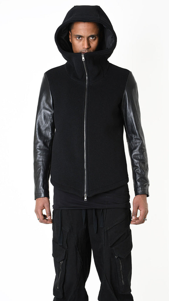 A33B LM18225 SPORT JACKET with wool cloth, leather sleeves, hood, and zips.