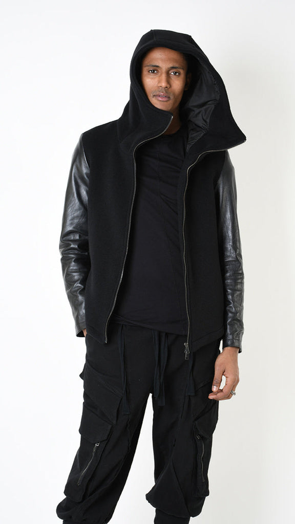 A33B LM18225 SPORT JACKET with leather sleeves and lined hood.