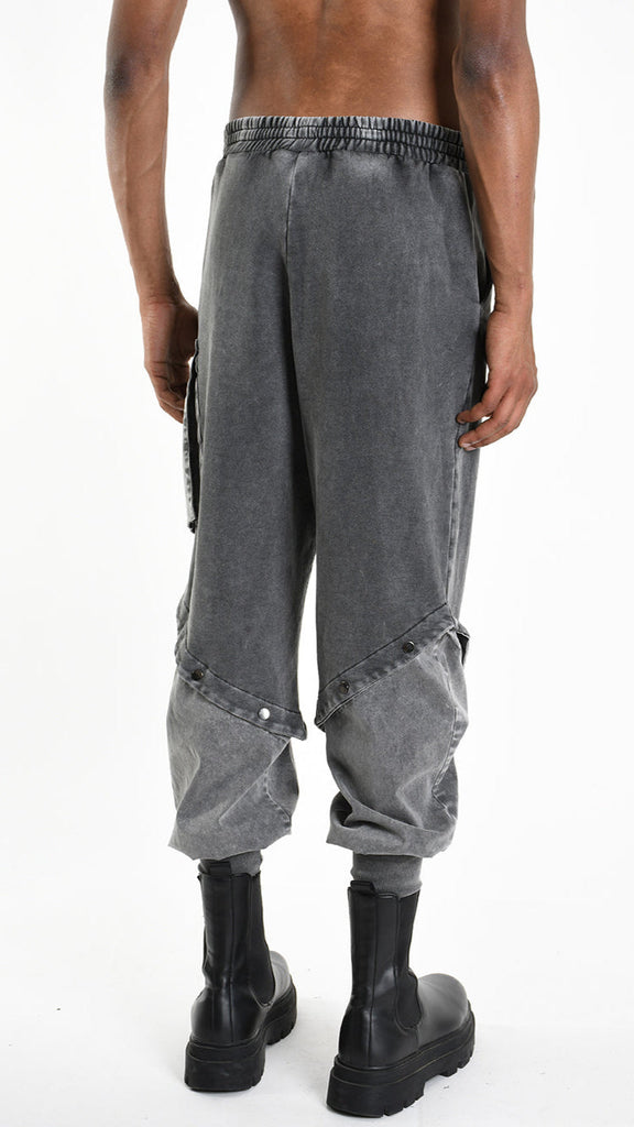 A33B M104325 TROUSER in grey with marmorized treatment and elastic waist.