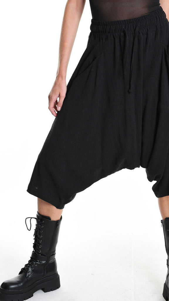 Unisex A33M M101125 PANT in black viscose linen, low crotch, elastic waist.