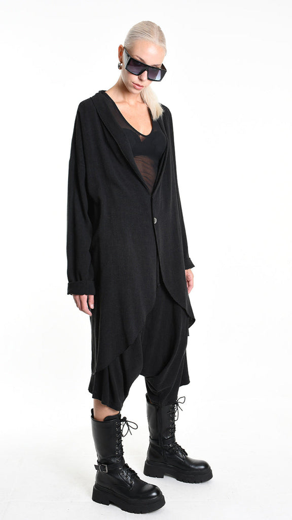 A33M M101325 CARDIGAN in black, unisex viscose linen, asymmetric design.