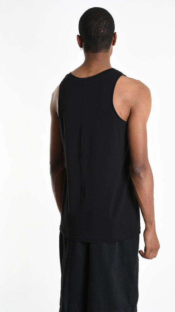 A33M M107225 Tanktop in black cotton with LA HAINE INSIDE US design, back view.