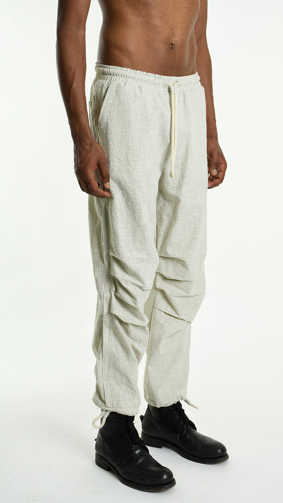 A33P M105325 TROUSER Comfort Linen Cotton Ecru with elastic waist and pockets.