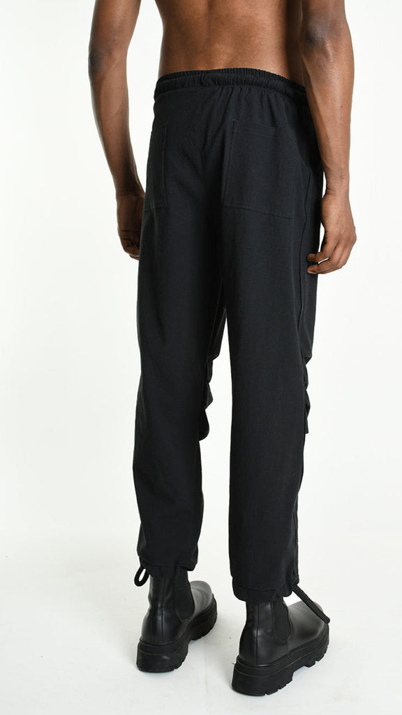 A33P M105325 TROUSER in comfort linen cotton, black with elastic waist and pockets.