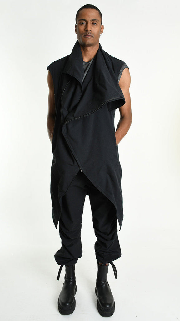 A33P M105425 GILET in black linen cotton with asymmetric design.