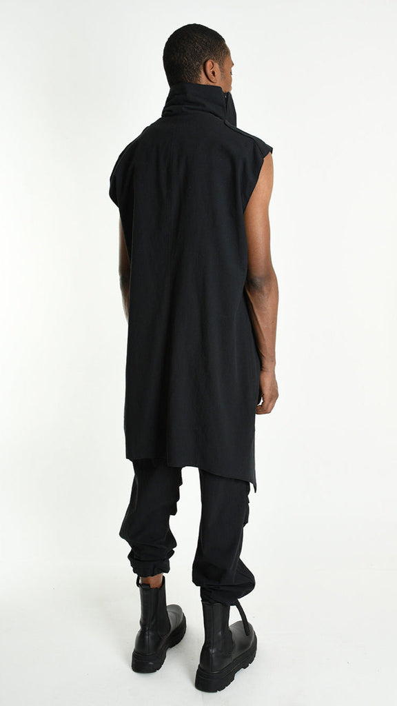 A33P M105425 GILET black linen cotton, asymmetric design, shoulder details.