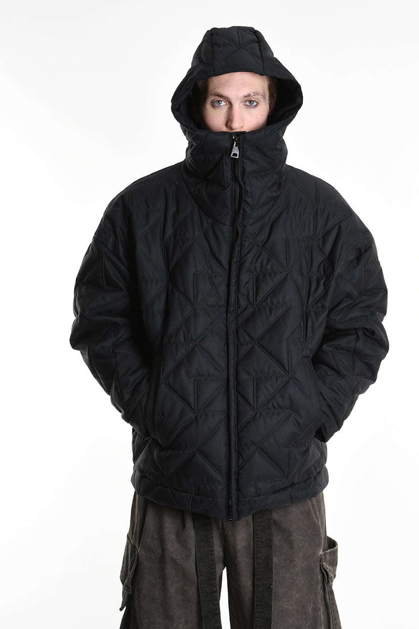 3P M1182 DOWN JACKET in Matte Nylon, 150g. Black. TEPHRA