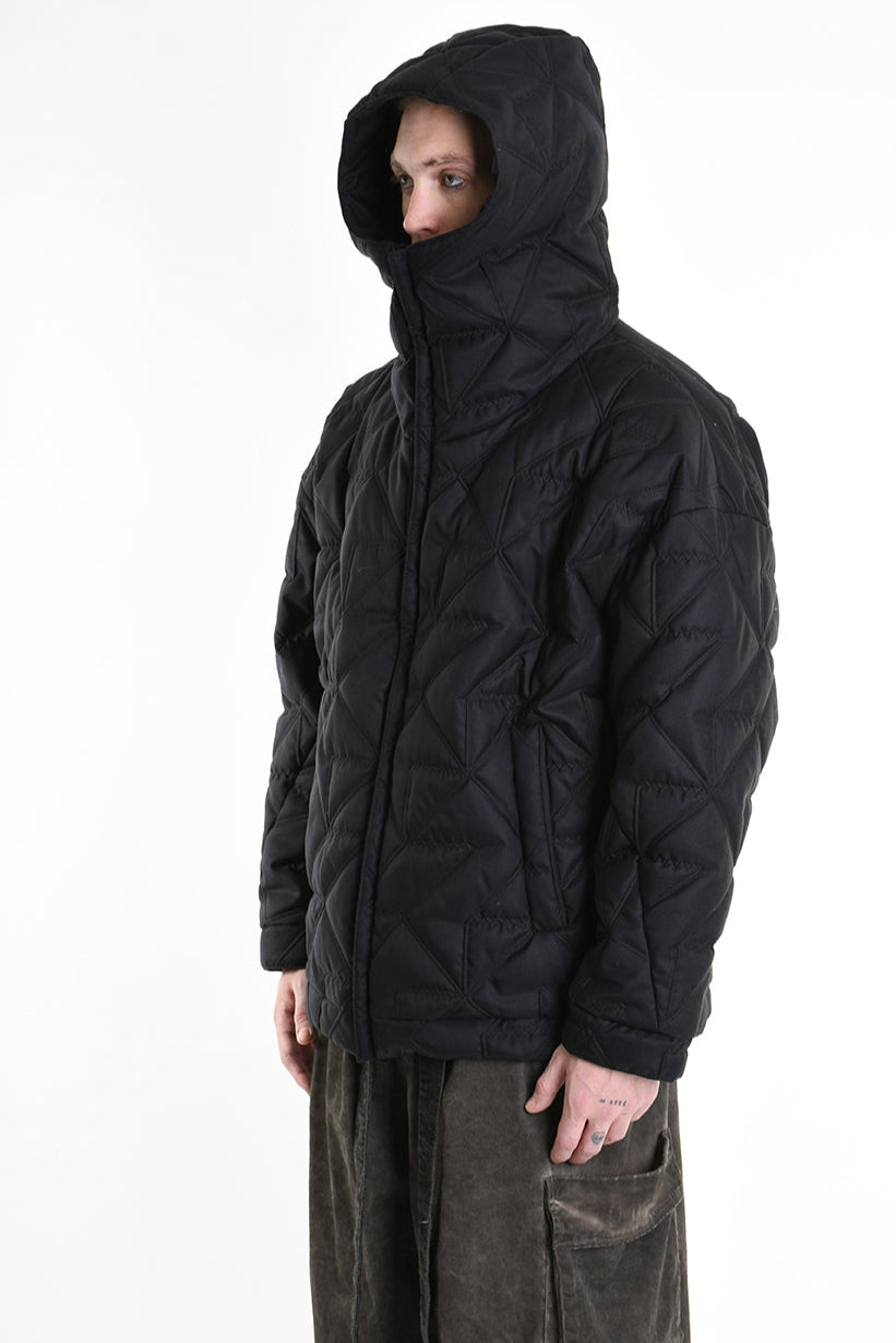 3P M1182 DOWN JACKET in Matte Nylon, 150g. Black. TEPHRA