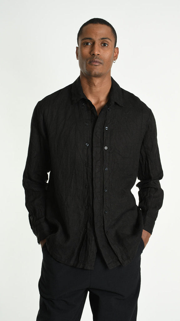 A33R M102425 SHIRT in black linen with button panels, regular fit.