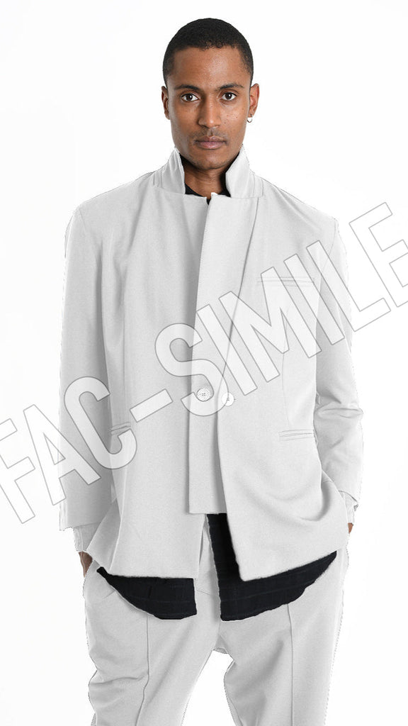 A33R M102925 JACKET Comfort Fluido White with button closure and welt pockets, worn by a model.