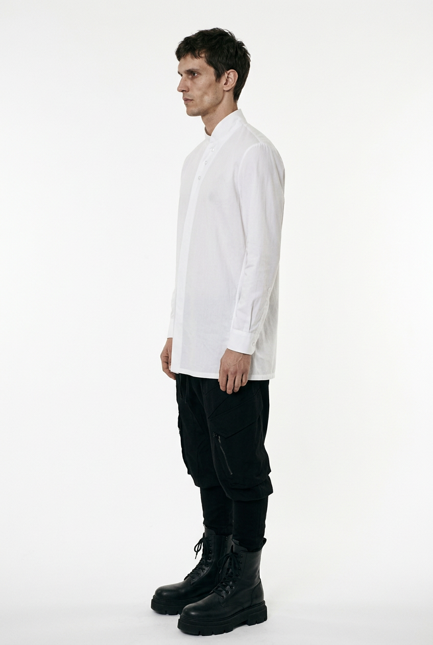 LA HAINE INSIDE US LM226 white long cotton stretch shirt — side profile view