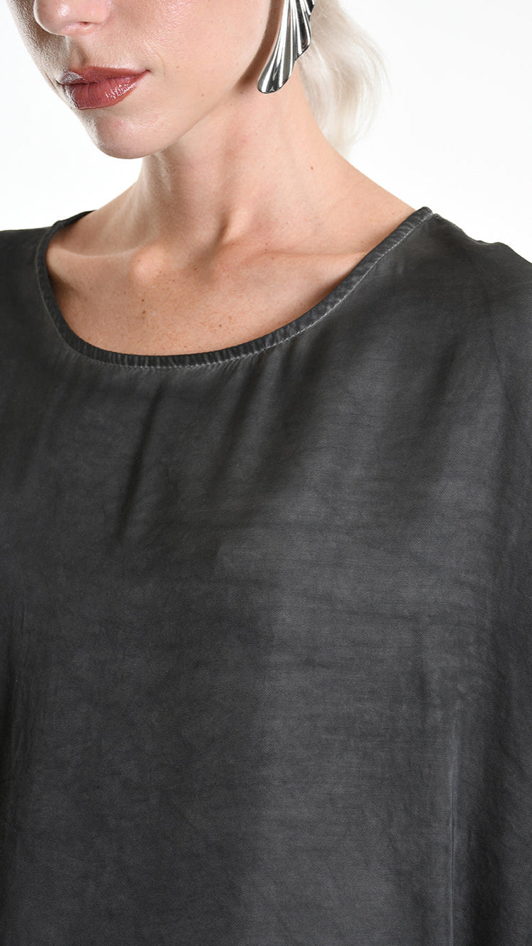 A34B W508425 BLUSA Over Satin Viscose Dyed Cold Black